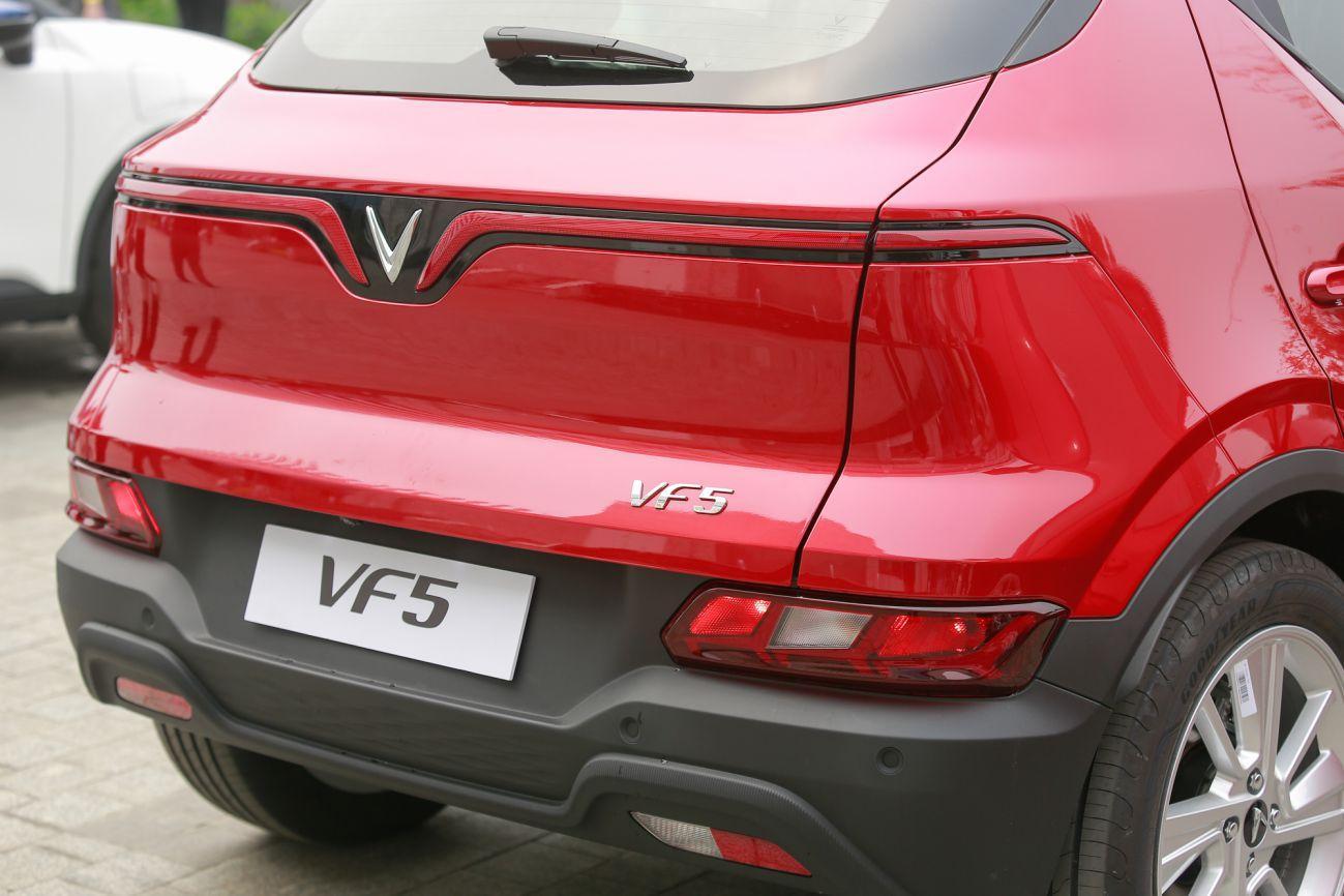 vinfast-vf5-4